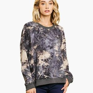 Umgee Tie-Dye Sweatshirt in Gray and Cream